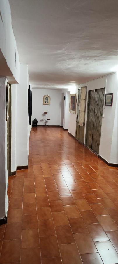 Dona Mercedes Rabé de las Calzadas Exterior foto